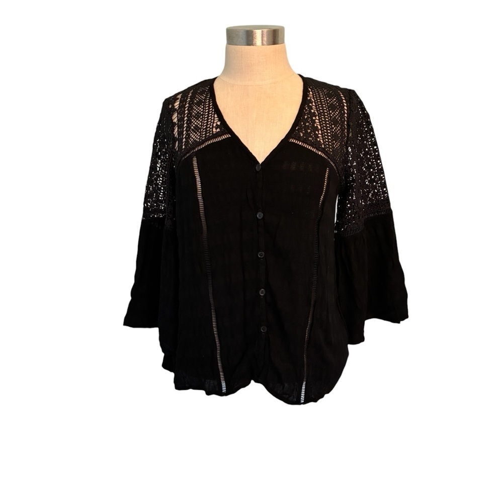 Farysays lace detail top - Picture 2 of 8